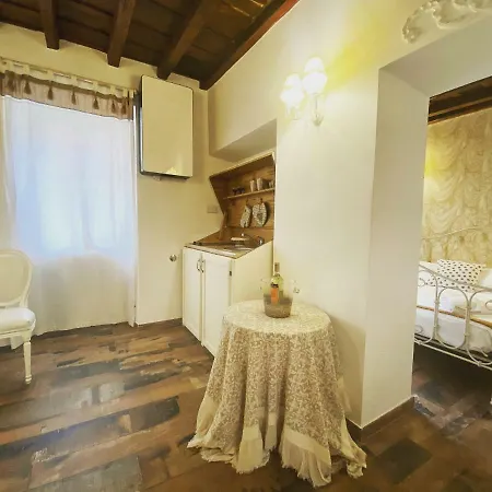 Del Vicolo Apartment *